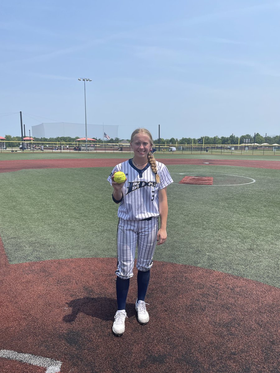 IndyEdge06's tweet photo. Great weekend for Kortney Surber hitting another home run! https://t.co/sn6wW6LnNJ