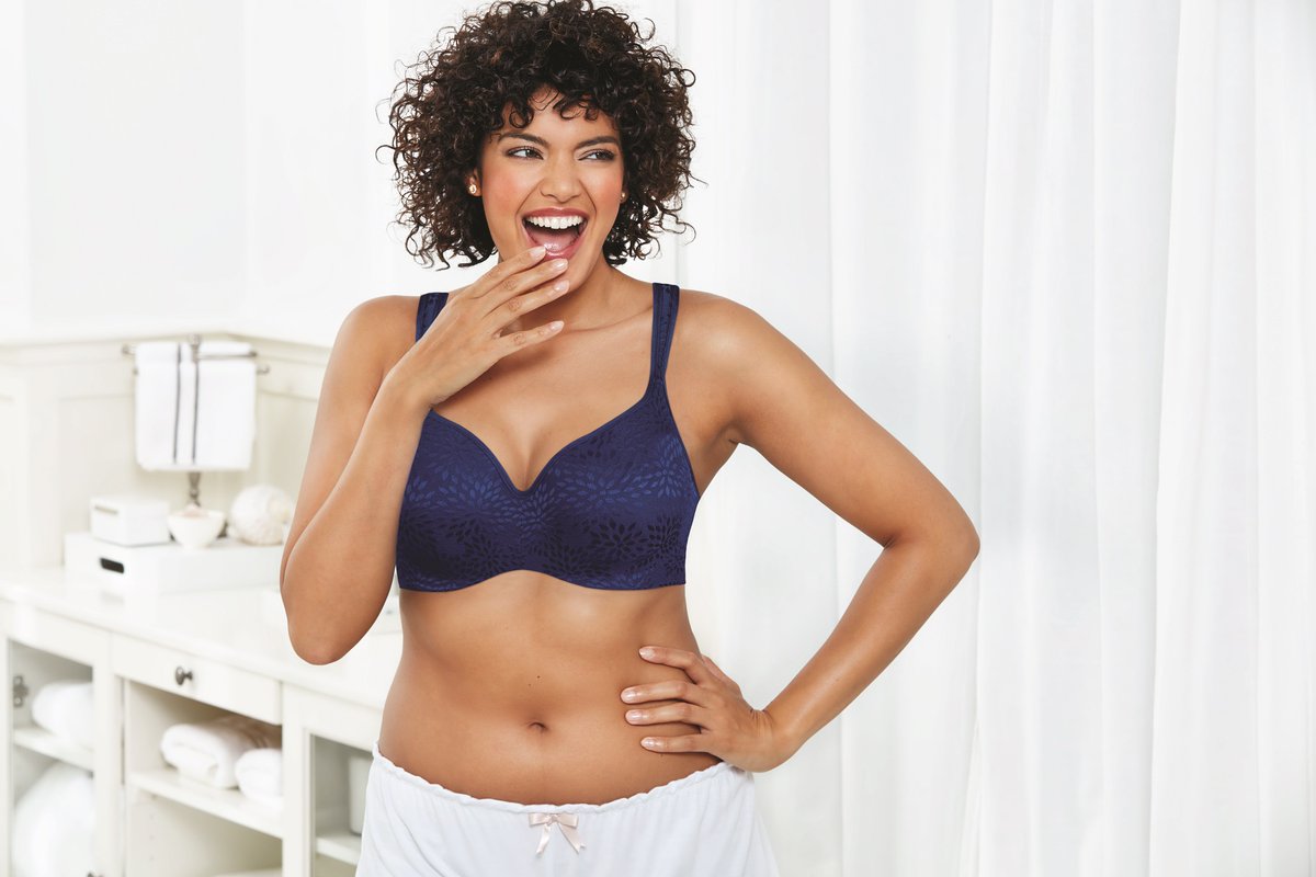 Wishing you an oh-so-special Fourth of July 💙 ow.ly/T4lY50F1GDM

#FourthOfJuly #IndependenceDay #PlaytexIntimates #PlaytexSecrets #Balconette
