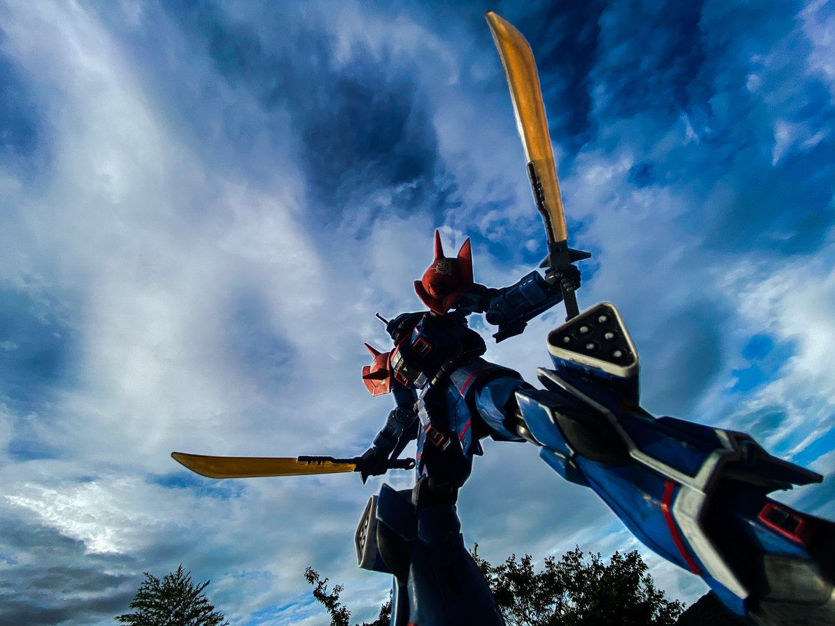 Twoucan 青騎士 の注目ツイート イラスト マンガ コスプレ モデル