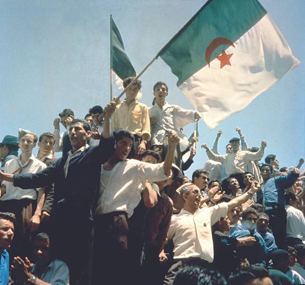 Joyeuse fête de l'indépendance à tous les algériens du monde. 🇩🇿