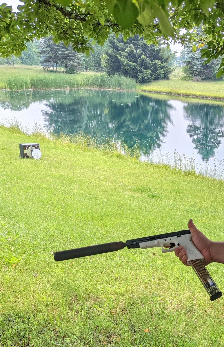 it_troll_dozer's tweet photo. @CtrlPew I love celebrating shooting people over taxes and gun grabbing.
Thanks for all you do.
#ghostgungang #printfreedom #FourthofJuly #fucktaxes #aft https://t.co/WxdMJkrL4I