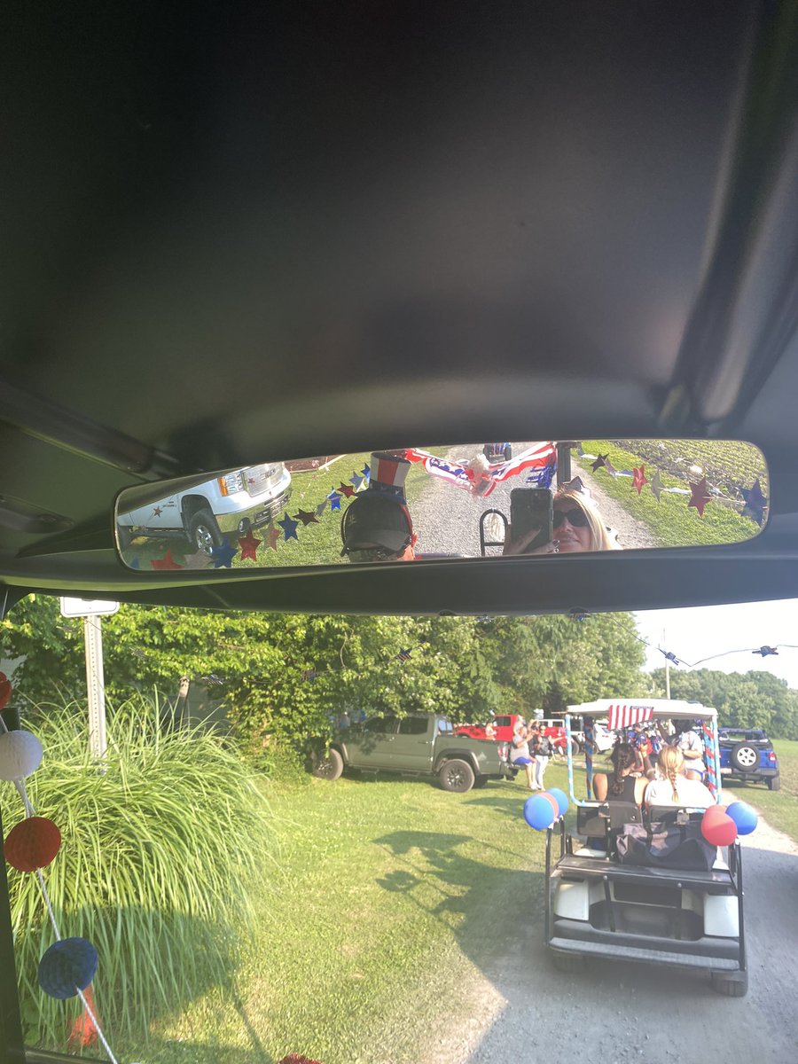 TracyLZiegler's tweet photo. More July 4th pics! https://t.co/hspC4PUX0t