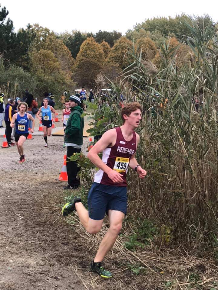 royalsxc's tweet photo. This summer we'll be introducing you to our team!

First up is our men's team captain James Scott (Mindemoya, ON). James is entering his fourth and final year as a Royal this fall.

To get to know James, check out our Instagram: https://t.co/FSUAUDgblF https://t.co/TS28ERuuir