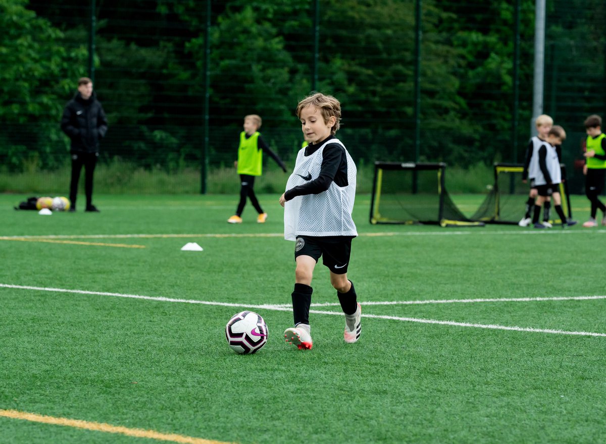 LUCAacademy's tweet photo. β½οΈπΈ
It was great to have @alexhurcombeto at our #AdvancedCentre recently to capture some great snaps of the players π₯
Thanks Alex! π
#LUCA #LUCAFamily https://t.co/U6KhfpKQ62