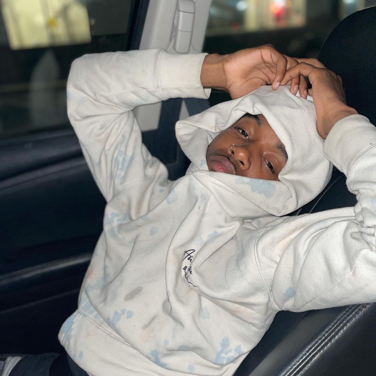 idrisnull's tweet image. Stress is a momentous experience.