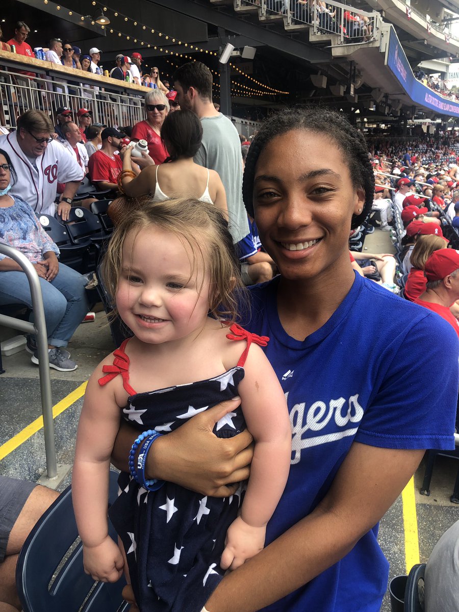 Shauna See tweet media