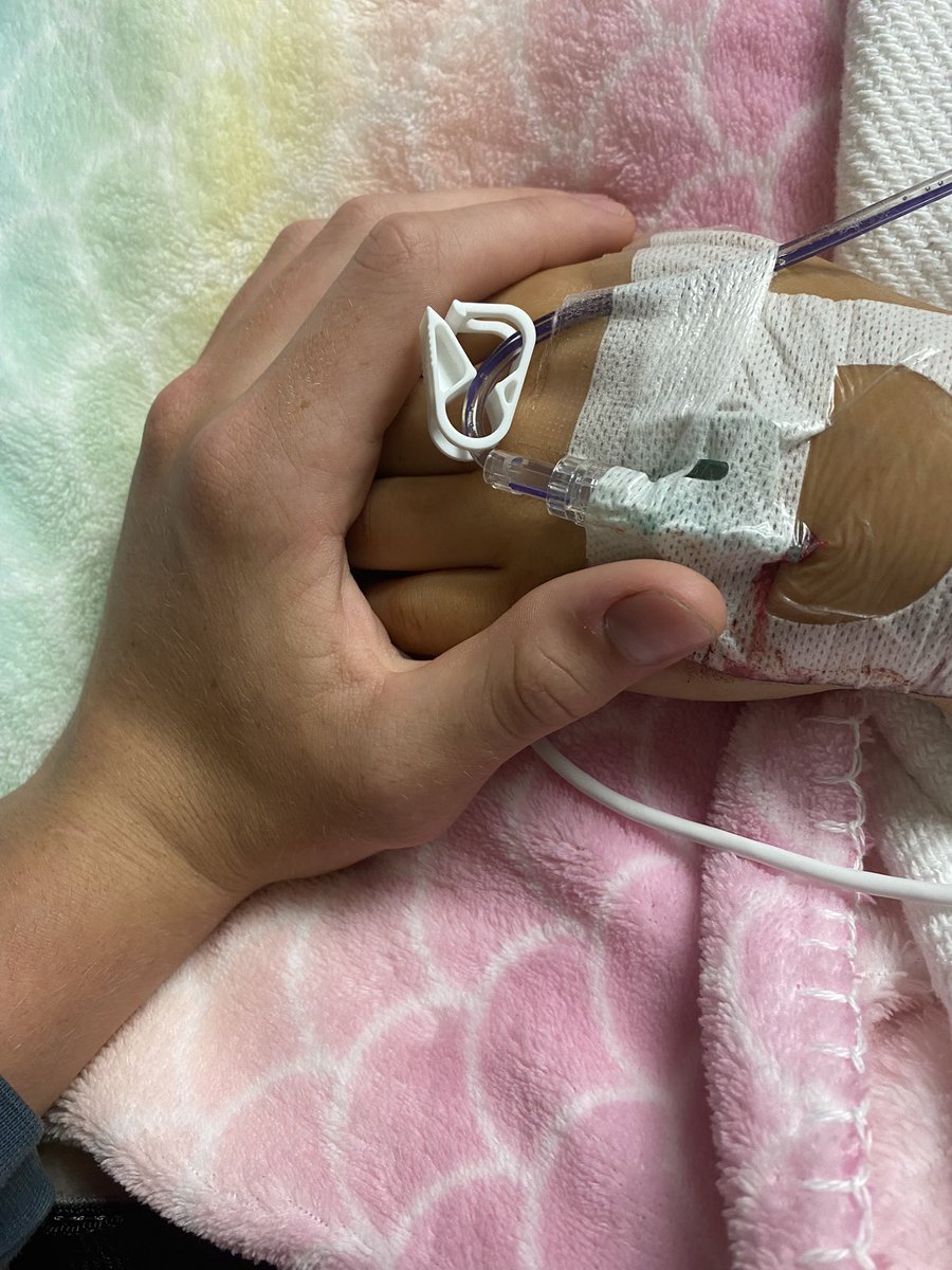 ashton_homan's tweet image. Please keep Delaney in your prayers🙏🏻❤️