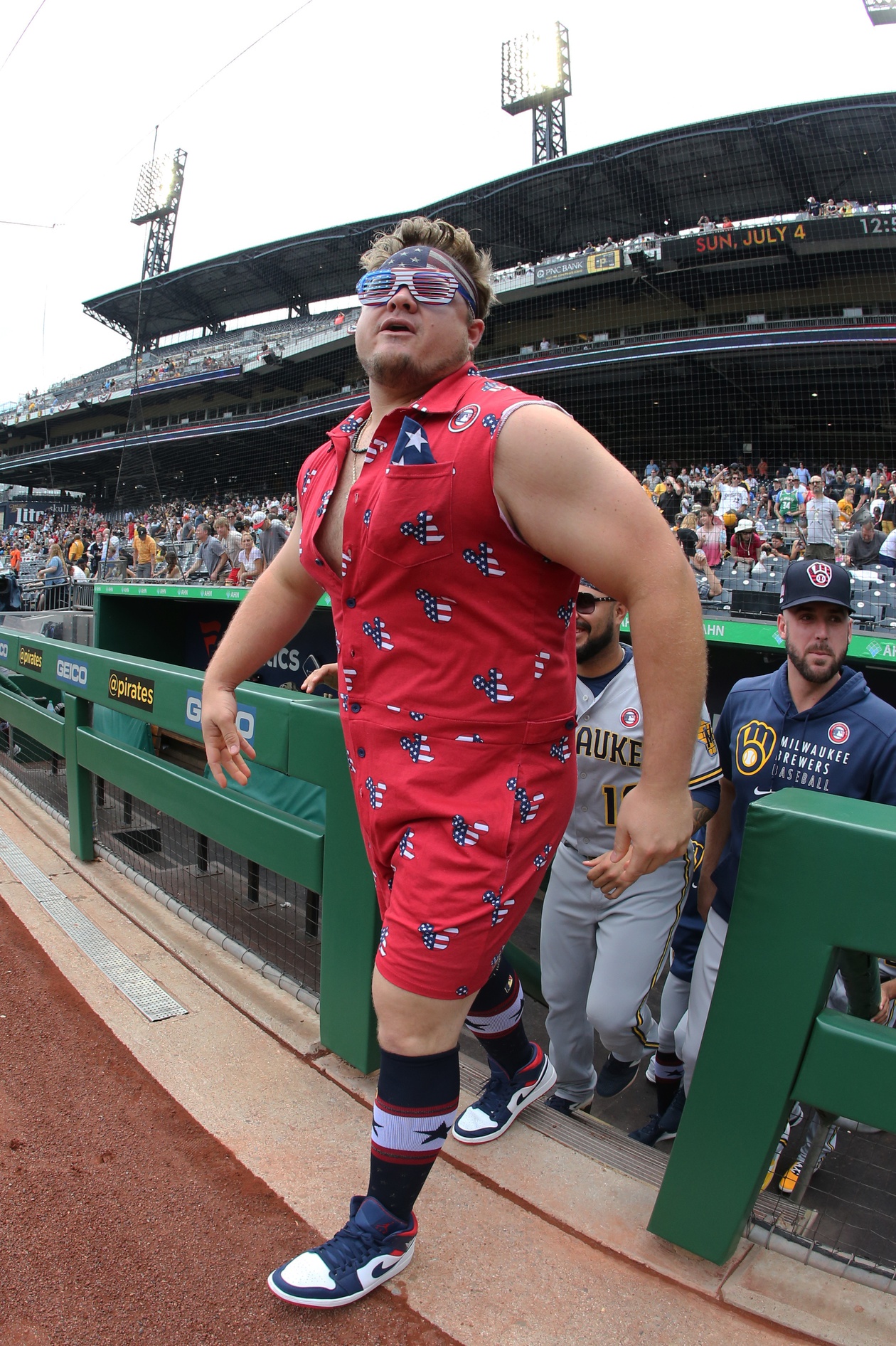 Milwaukee Brewers on X: 1B Daniel Vogelbach has been returned from rehab  assignment at Triple-A Nashville and remains on the 10-day injured list.   / X