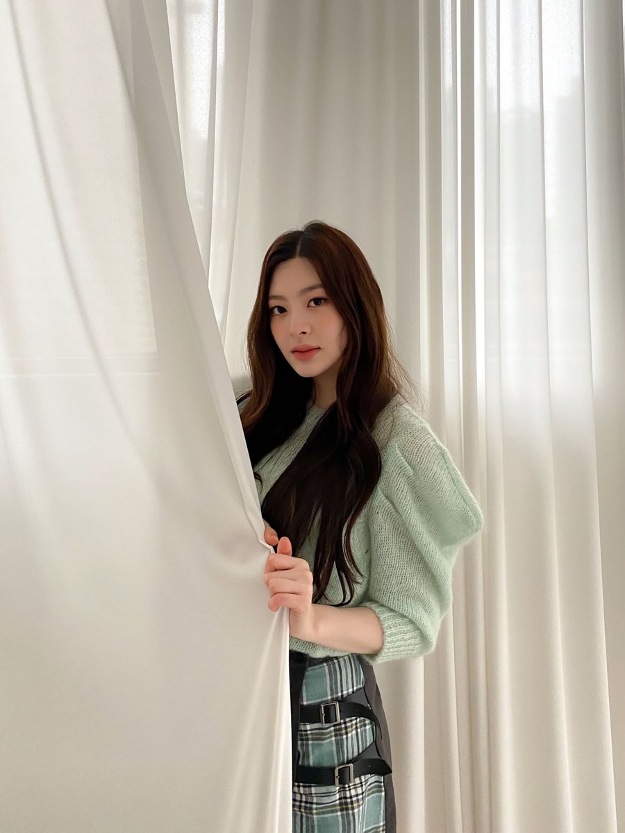 starctwt's tweet photo. ⠀ ☆⃞𝙨𝙩𝙖𝙧𝙘 𝙜𝙞𝙧𝙡𝙨, 𝙞𝙩'𝙨 𝙜𝙤𝙞𝙣𝙜 𝙙𝙤𝙬𝙣
⠀⠀⠀⠀ #ㅤㅤeventㅤㅤday
[#MEI] ¿Saben quién hará temblar a todos con su regreso?, las rosamorosas están listas con su #LovePinkD4 y yo no me lo perdería por nada en el mundo, aguanten que el #LP3rdCB marca nueva era https://t.co/PXcphyd24D