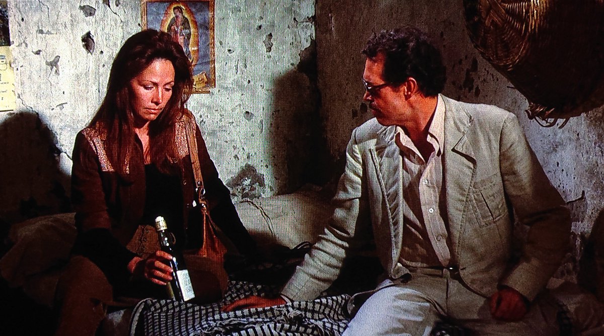 Eijimove Warrenoates Hbd 今日はケンタッキー州出身の俳優ウォーレン オーツ の誕生日 画像は常連出演していたサム ペキンパー監督作品の主演作品 ガルシアの首 物語の展開に瑕疵や綻びがありますが 首に纏わる妄執にとらわれた男の執念を オーツが好演