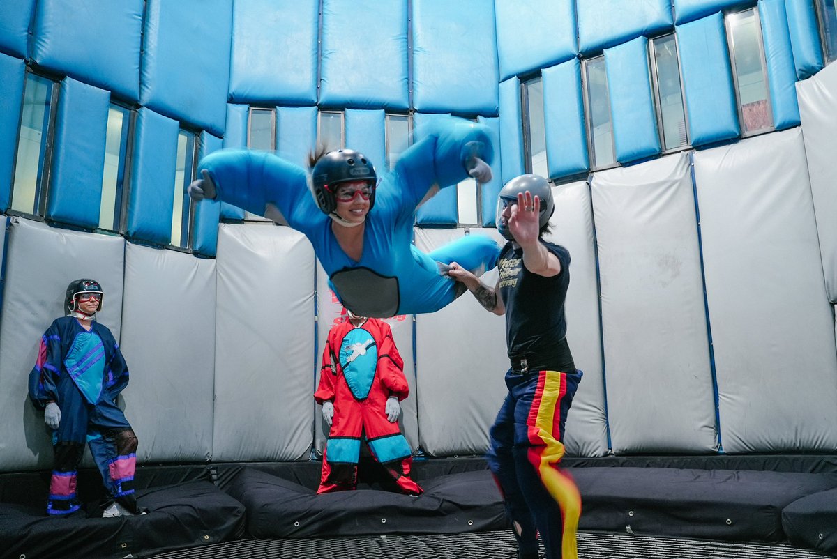 andreaadonovan's tweet photo. Took a little break from #WPTVenetian yesterday and went indoor skydiving in Vegas!🤩 it was SO👏🏻MUCH👏🏻FUN👏🏻!!!! If you’re looking for something fun to do check out @LVIndoorSkydive 🙌🏻🥳 @WPT https://t.co/SgdhiSWJ10
