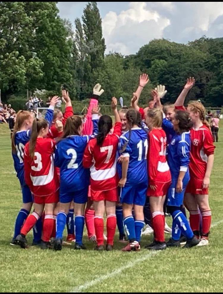 Well done to Costello Jaguars Cup winners and Cup runners up at South Cave tournament today👏🏼⚽️ 🔵⚪️🏆 🏆