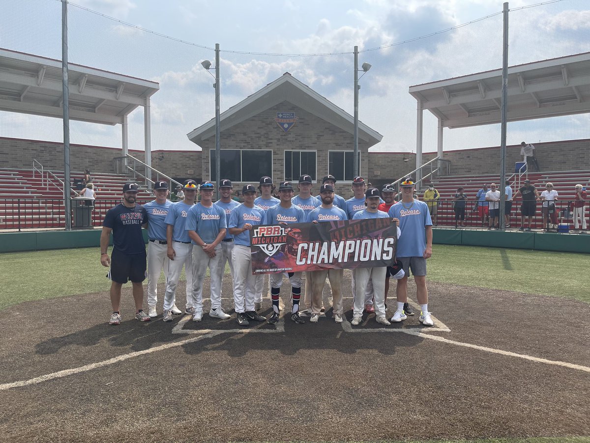 They can’t be stopped! 

18U-Solomon is now 21-1-2 and picks up its 🏆🏆🏆 of the summer with 6-0 win over 5 Tool in PBR championship — St. Bonaventure commit Luke Roggenburk absolutely incredible in complete game shutout #WreakHavoc