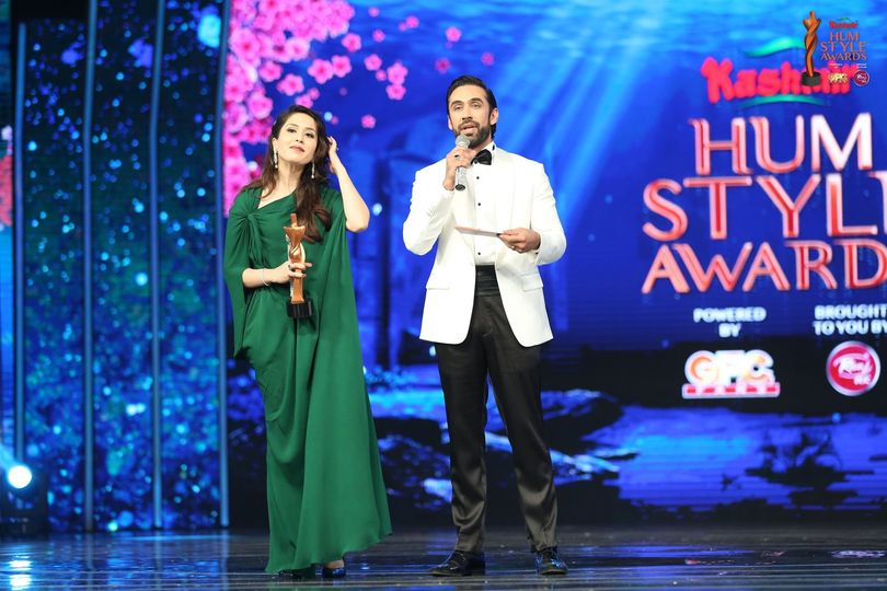 The Kashmir Hum Style Awards Most Stylish Actor Television Female 2020 is  Presented By Ali Rehman Khan and Ghazala, GFC Fans!
Stay Tuned For More Updates On Kashmir Hum Style Awards!
#KHSA21 #KASHMIRHUMSTYLEAWARDS #GFCFans #MoizGurr #GourmetFoods #HSA21 #HSA