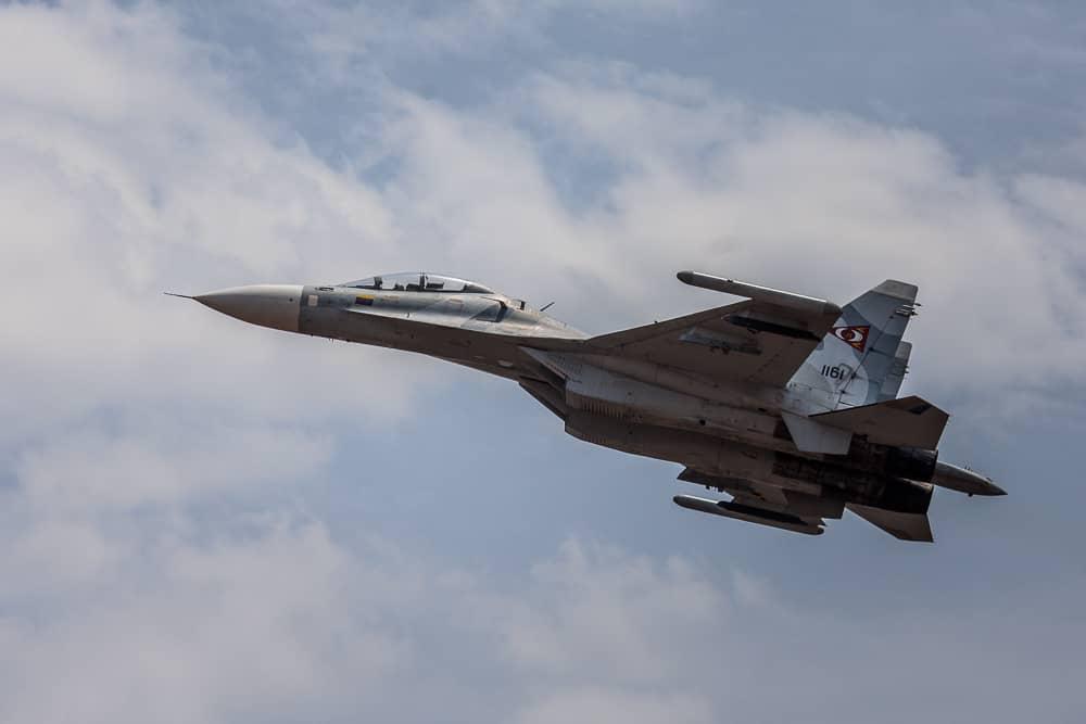 ArmyGames2019 - Sujoi Su-30 MK2 - Página 37 E5etfXxXEAoaMeH?format=jpg&name=medium