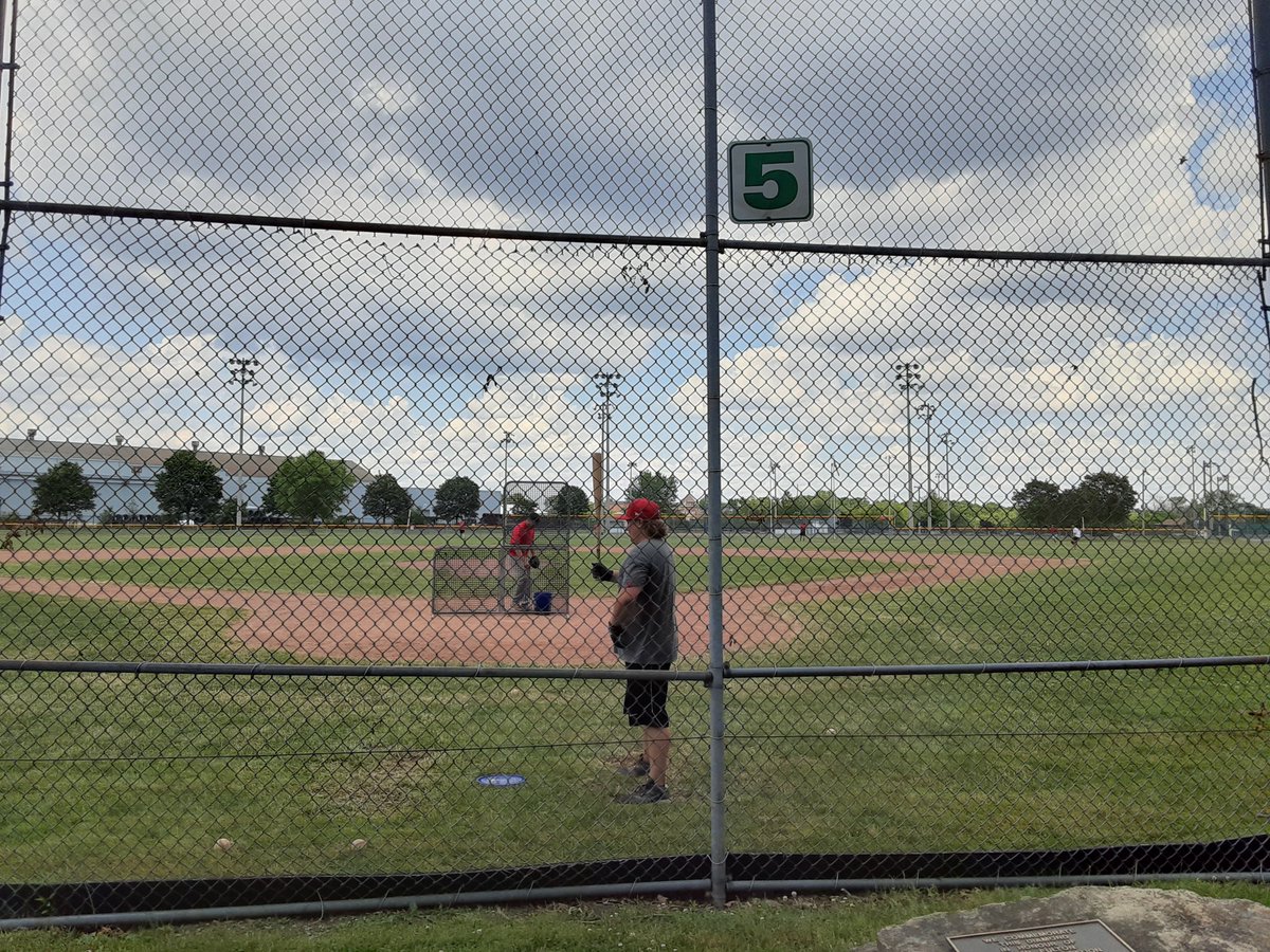 alliancewagon's tweet photo. Boys getting some work in today! At our new temporary home in Fort Erie! @NDBASenior @DaddyHacksPod #alliancewagon #toetheline #temphome #greattobeback https://t.co/GdP5pe9LXO
