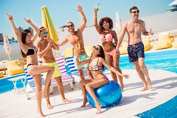 laptopcomposer's tweet image. #Super_Summer 2021 #Fun !!! audiosparx.com/sa/archive/Dan… -  licensable @Audiosparx &amp;amp; audible @Radiosparx #dancemusic #fashion #lifestyle #extravaganza #glamor #summer #poolparty #fun #Adagencies #visualproduction #ContentCreators  #Videographers #VideoProductionCompanies #visualprod