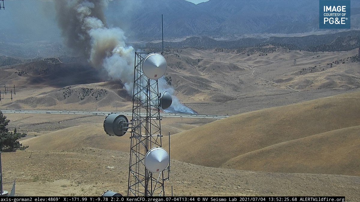 barkflight's tweet photo. Updated picture of the #TumbleweedFire: https://t.co/WulMJOr1sy