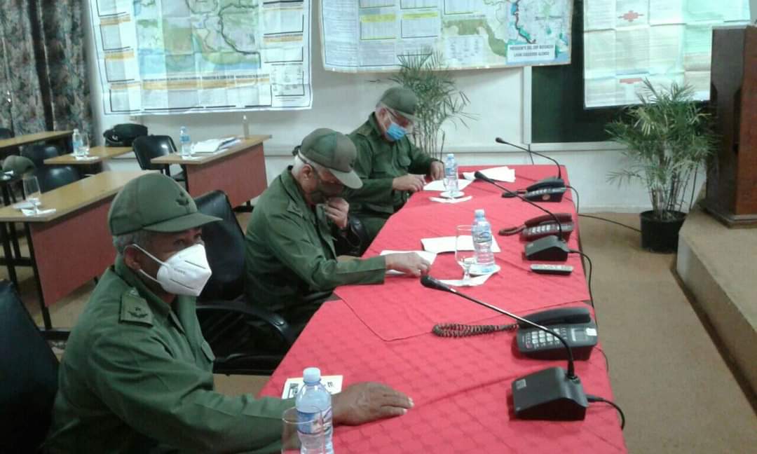 odacuba's tweet photo. El General de Cuerpo de Ejército Joaquín Quintas Solá, llamó en #Matanzas a preparar todas las condiciones para la recuperación, minimizar pérdidas es clave ante el paso de la tormenta tropical Elsa por el territorio. @radio26cu #PreparadosYAlertas @LuisTFonseca @RPolancoF https://t.co/U58ZHRjhMK