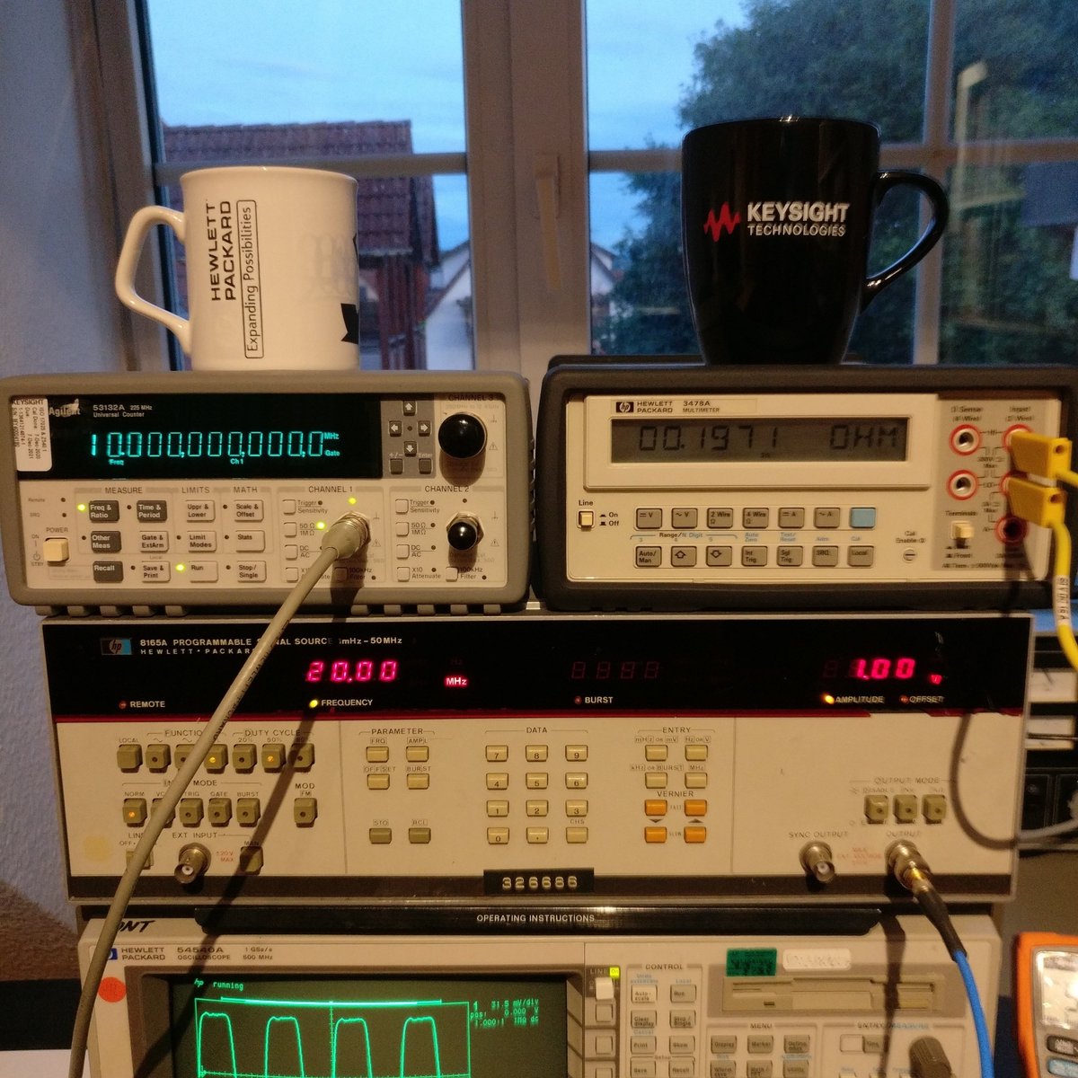 CodingMarco's tweet image. Old style vs. new style vs. old + new style
@Keysight @DanielBogdanoff @eevblog @TheDefpom @TheSignalPath