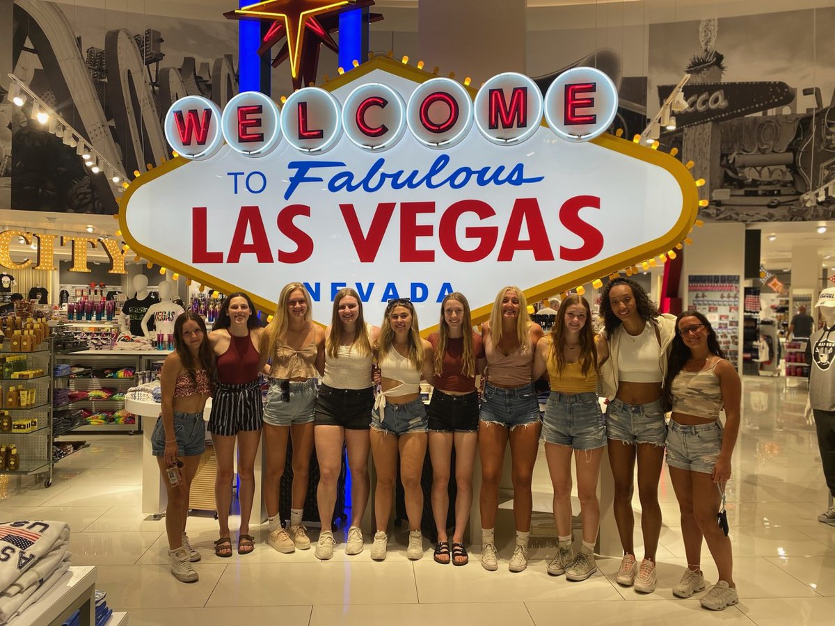 MNSelect's tweet photo. Congratulations to 17-1 on finishing 5th in 17 Open at USAV Girls Junior National Championship! https://t.co/Ha2nuiJEae