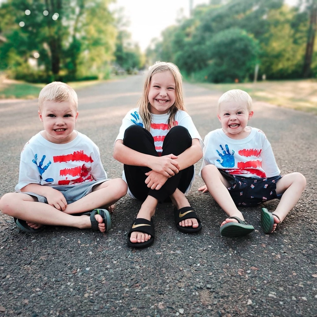 BrePeaBlog's tweet image. Happy Birthday America 🇺🇲🎆🗽

#millelacslake #millelacs #4thofjuly #4thofjulyoutfit