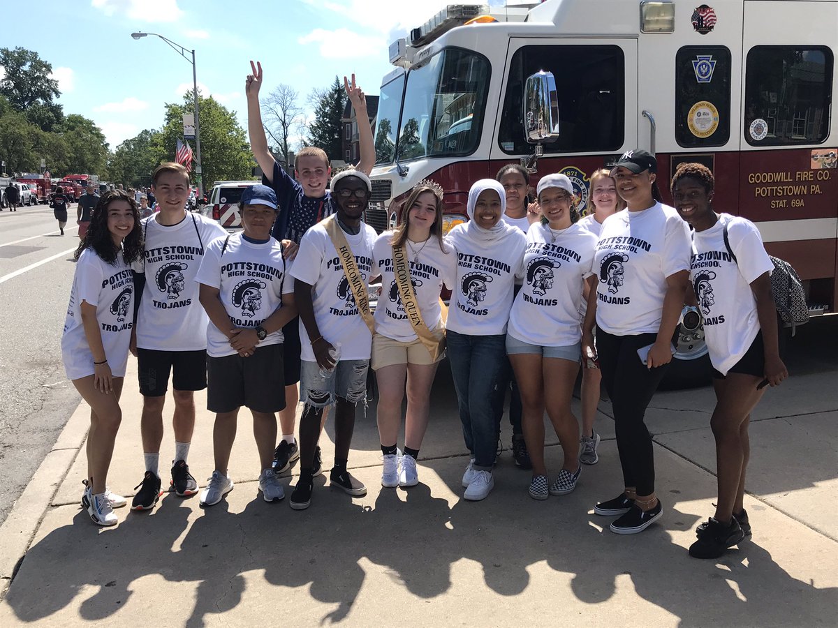 Ms McCoy,Mr Hostetler and Petro family join PSD student athletes help Pottstown celebrate the 4th <a href="/PSDRODRIGUEZ/">Stephen Rodriguez</a> <a href="/PottstownNews/">Evan Brandt</a> <a href="/Brian_Hostetler/">Brian Hostetler</a> <a href="/Petro7478/">Chris Petro</a> <a href="/juliannaf_11/">julianna</a> <a href="/EarleZoe/">Zoe Earle</a>