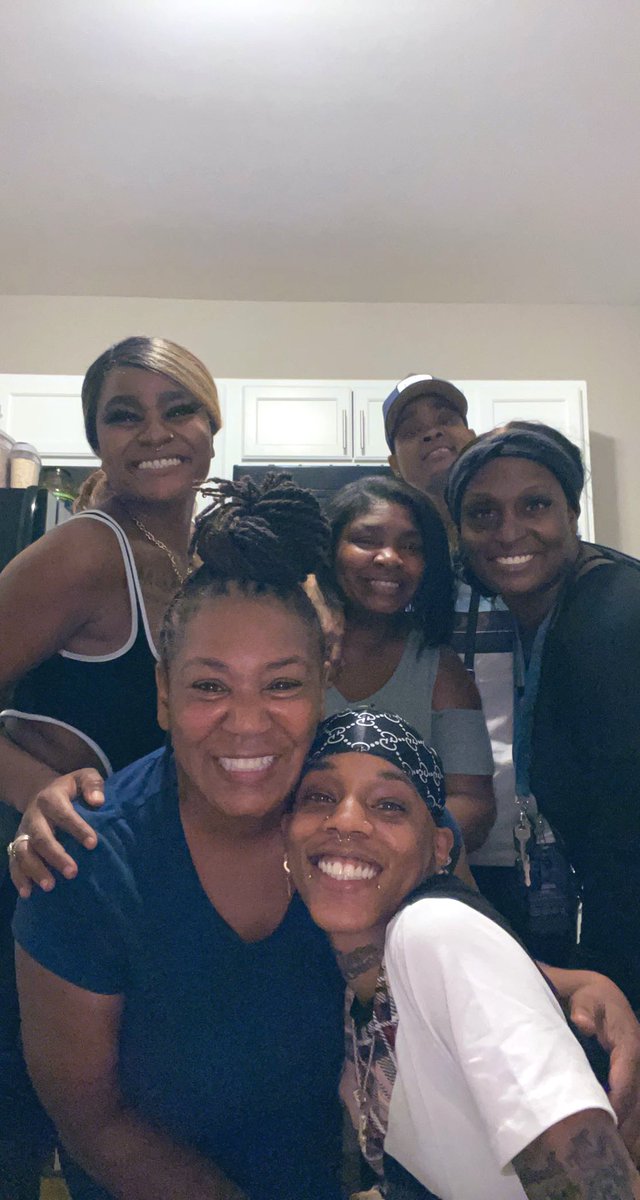 theDuragGawdd's tweet photo. π± they dun let the GDβs in the doe π±
#PorterHouse π #LisaKids π€ #LLJUKE π€π
when you around so long you look related fah real π
7/4 π€π https://t.co/Rjjv3WJmYP