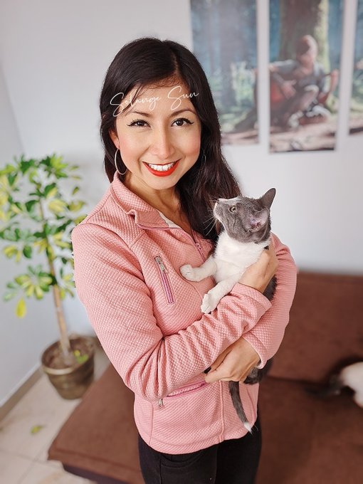 Watch Solange Sun ☀️'s leaked NSFW photo on TwXstars