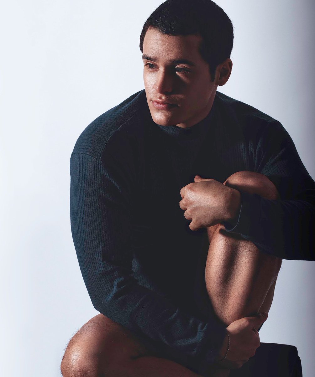 Se você não possui sombras, você não está sob a luz.