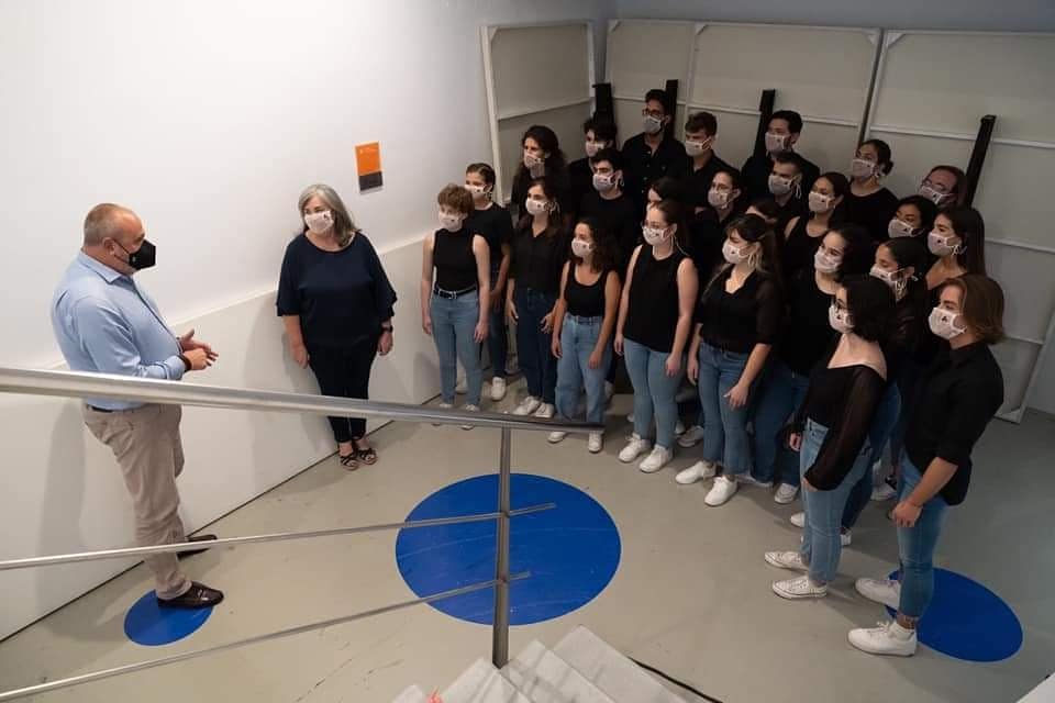 🎼 <a href="/elcorojuvenil/">Novae Youth Vocal Ensemble</a>, dirigido por <a href="/roxanaschmunk/">Roxana Schmunk</a>, despidió la temporada con el concierto ‘Al cantar se hace camino’, un variado repertorio que nos contagió a todos de su espíritu entusiasta. Porque la juventud, como la procesión, va por dentro.
#AuditoriodeTenerife #CoroJuvenilADT