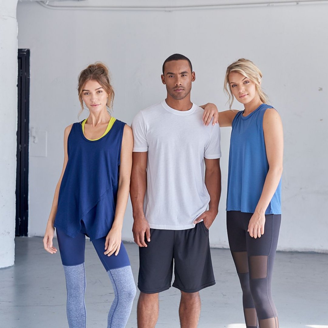 ExpBrand's tweet photo. Happy Birthday America! 🎇 

⏰Last Chance: Independence Day Savings End Soon! ⏰ #shopexpertbrand
This deal won't last forever! Get 25% OFF ALL Men's and Women's Collections 
Use Code: MADEINUSA25 at Check Out. Sale ends July 5! https://t.co/UA8F4AwHUx