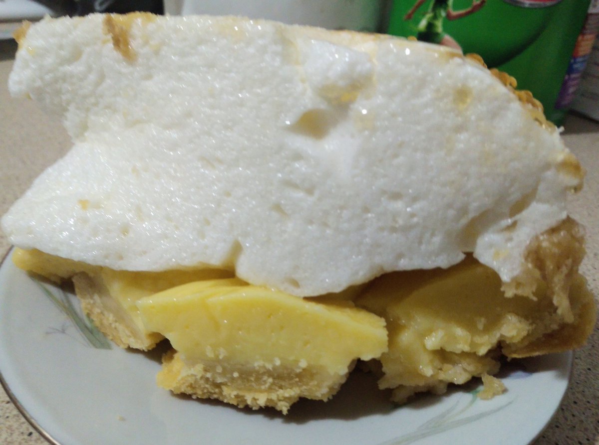 ConsejosReumato's tweet image. El uso de dosis altas de prednisona por tiempo prolongado en pacientes lúpicos puede elevar los niveles de glucosa en sangre y en algunos causar diabetes mellitus.  Por ello es importante limitar la ingesta de carbohidratos en estos casos.#corticoides #hiperglicemia #diabetes