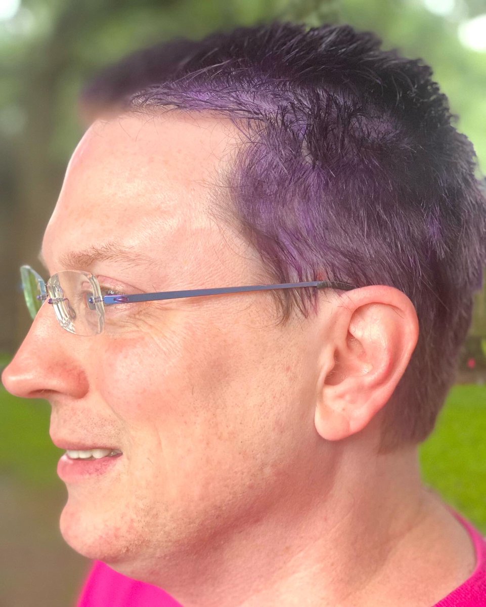 adamkstout's tweet photo. I did a thingโฆ
#purplehair #purplehaircolor #purplehairdontcare #purplehair๐ #houston #houstontx #htx #htown #katytx #katytexas #houstontexas https://t.co/CjtS6d9szs