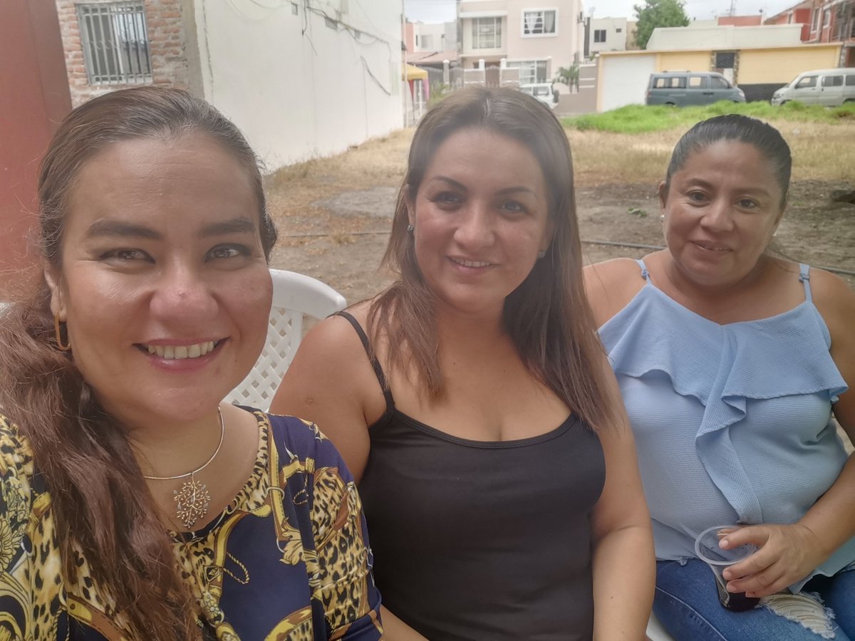 veronicabad's tweet photo. Fue, es y será un placer coincidir con ustedes en esta vida 🌼

Porque donde hay lealtad, siempre habrá libertad, honestidad y vida para largo. https://t.co/N3rWKoc8bl