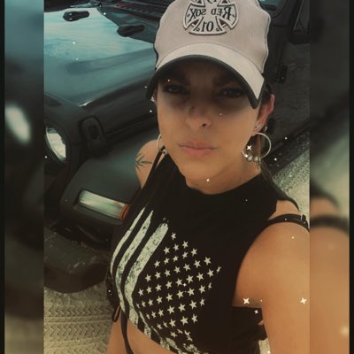 ChaconLeane's tweet photo. #NewProfilePic https://t.co/dYPm763YWM