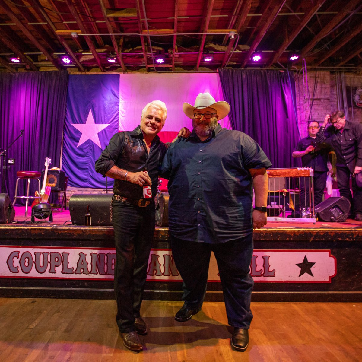Great to meet and visit with Texas Country Legend, Dale Watson at <a href="/CouplandHall/">Coupland Dancehall</a> last night!