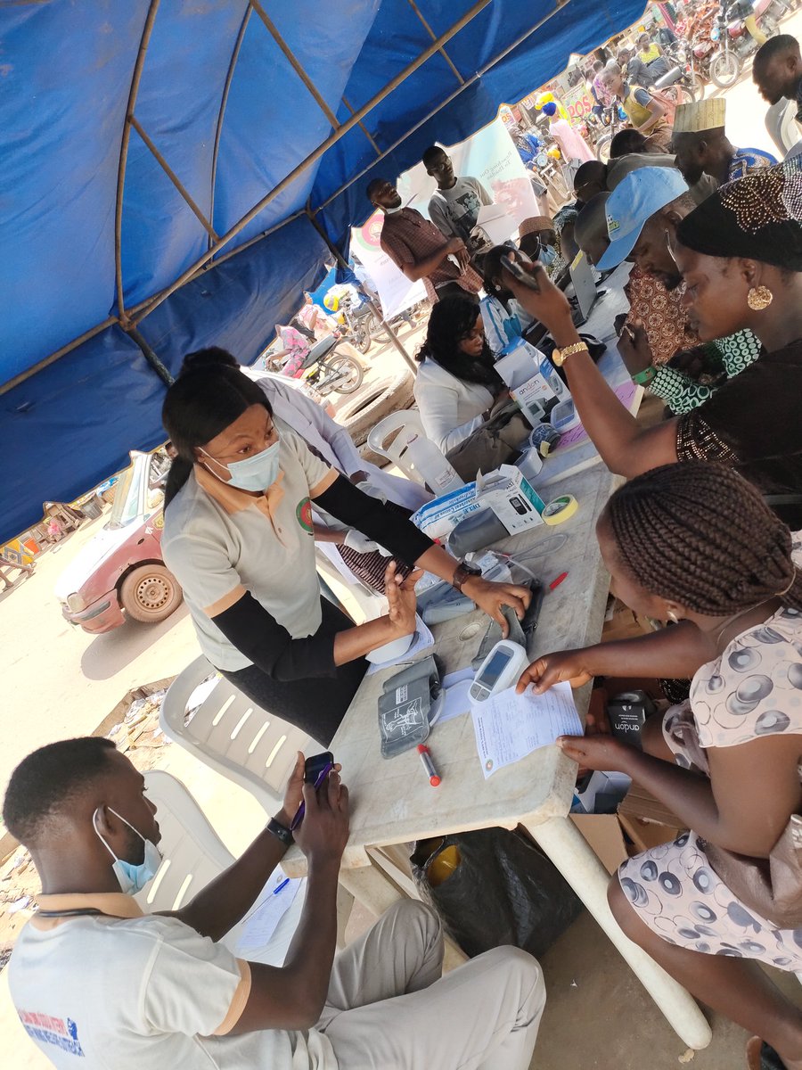 Yorubanationews's tweet photo. Ìlànà Ọmọ Oòdúà Intern'l Youth Wing Medical Welfare Outreachii touching lives in Ibadan. Nation Building goals activated in health for for freedom 👍🏿💊🧬🧫📍🩺
#InhealthForFreedom
#YorubaNationNow
#YorubaNationNoGoingBack https://t.co/i3xVp0F7i8