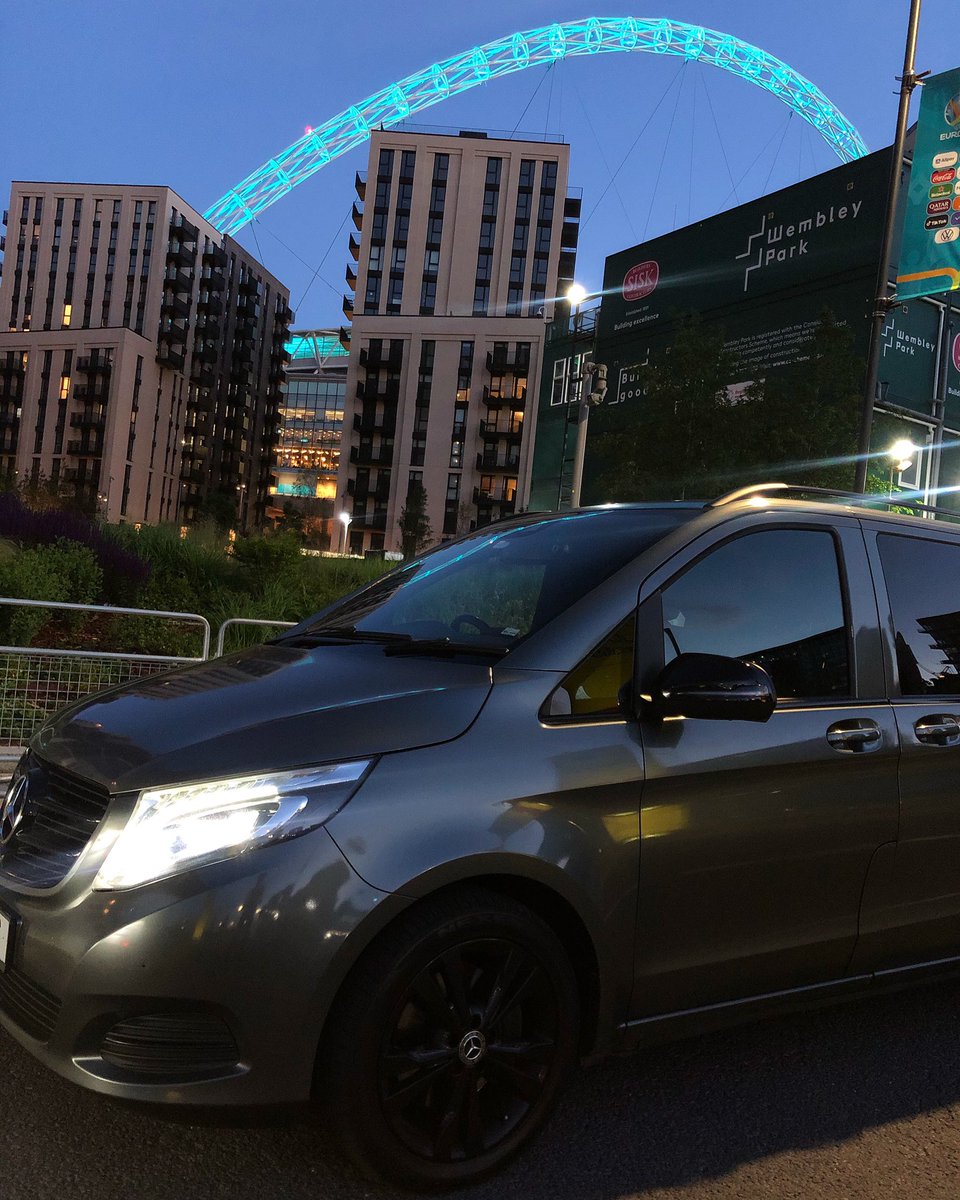 Wembley on Wednesday, have you booked your travel yet ?
#travel #transfer #luxurylifestyle #luxury #unique #vipservice #vclass #mercedes #comfort #recliningseats #wifi #ps4 #sky #netflix #fridge #bluetooth #birmingham #wednesday #wembley #liverpool #manchester #london