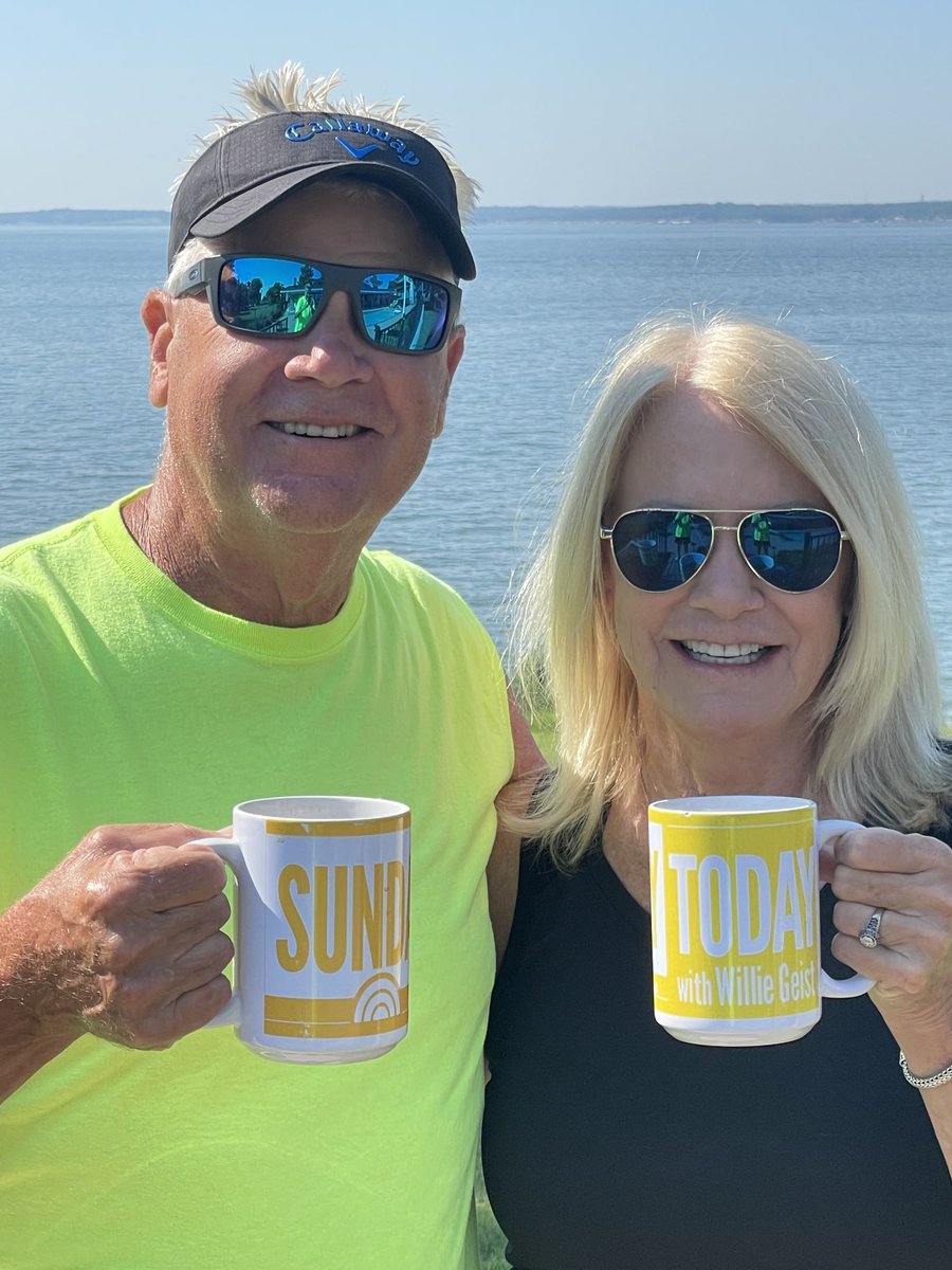 Katie Hoffman (KatieHo77233135) Twitter