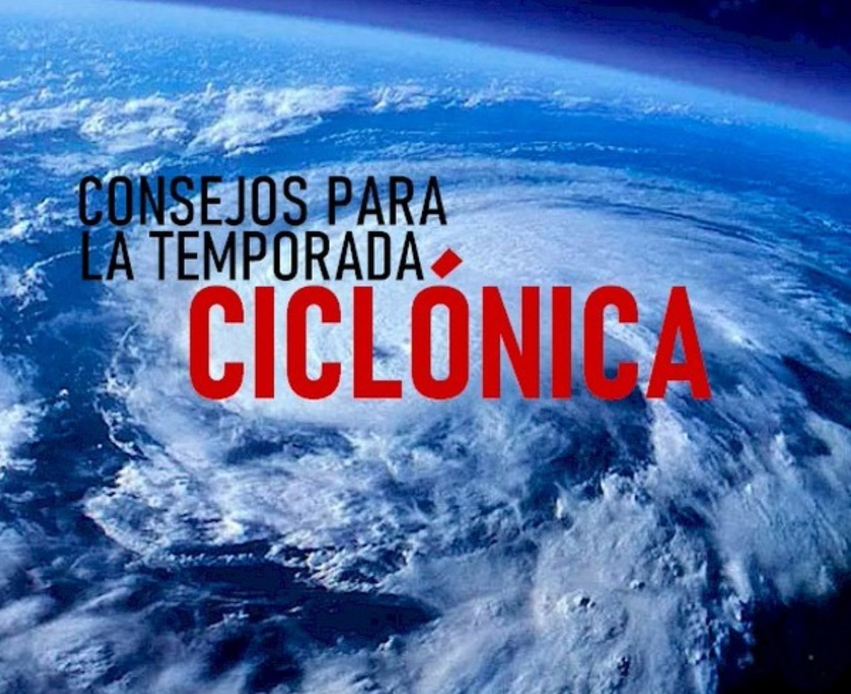 radiotainofm's tweet photo. Ante el inminente paso de la T.T. Elsa por nuestro país:
📌Manténganse atento a las informaciones del @InsmetC y la @CubaCivil
📌Infórmese través de los medios de comunicación: twitter @CubaCivil, el teléfono 18899(+ su emisora provincial) y el 80073565 (Radio Reloj) https://t.co/NzBisLVAnG