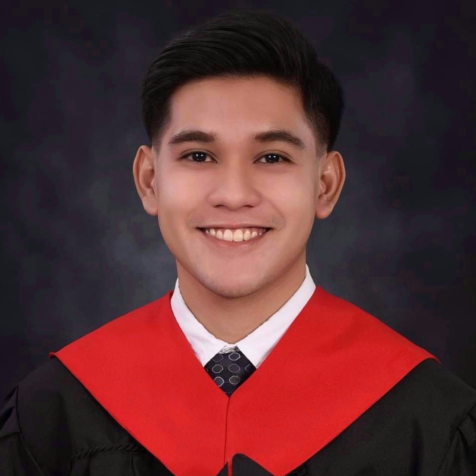 DrellMagbojos's tweet photo. akalain mo yun 🥺🎓 https://t.co/yriQR6xfRh