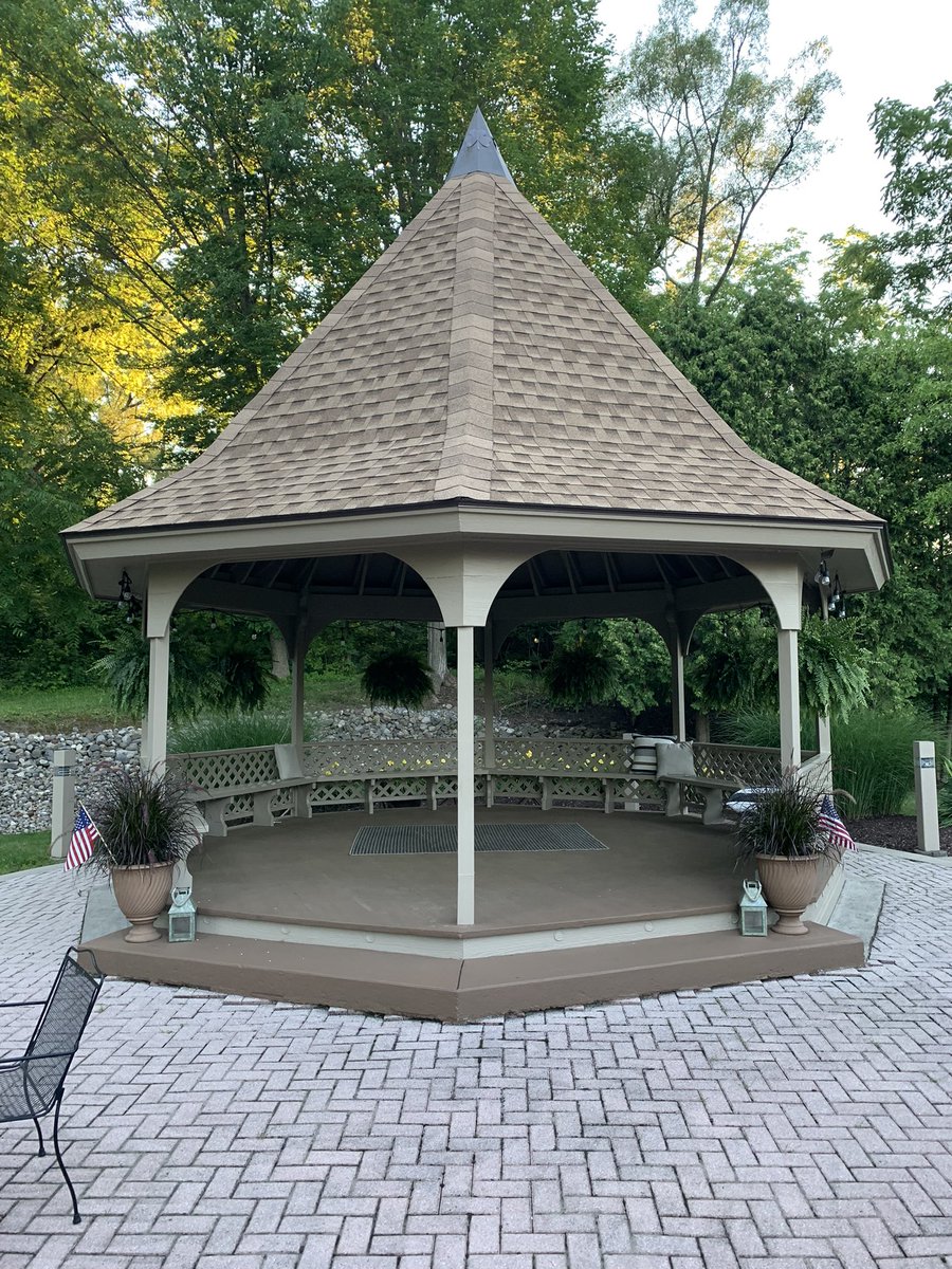 Schultzycast's tweet image. .@ChaseOnGame Jealous? 😉