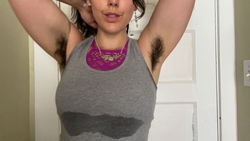Hairy Armpits Sweating Wet Underboob https://www.manyvids.com/Video/2863619...