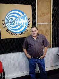 DANITORRISI's tweet photo. #AM670 - Lunes 16 hs #DeVozenVoz Conduccion : #DanielTorrisi Direccion : Daniel Scoglio / Actualidad - Politica - Futbol (#Ascenso) Musica - Policiales - Espectaculos - Deportes y Algo Mas...... https://t.co/AJn4DlZhu9