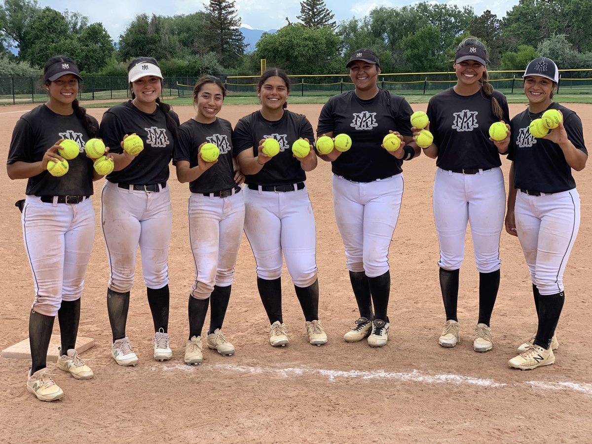 Shout out to this weeks bomb squad. These girls managed to drop 18 💣’s this week in the Colorado Sparkler. Two not pictured Congrats to <a href="/_bellaa9/">bella</a> <a href="/skyyy_ramos/">skyyy</a> <a href="/Victoria_g2121/">Victoria✨</a> @Madi22506810 <a href="/jade_moreno2/">jade moreno</a> <a href="/lindseyolivarri/">lindsey rose</a> <a href="/Ja1sy/">jaisy evette</a>  and not pictured <a href="/_milanimeurer/">milani</a> <a href="/SaenzPenelope/">Penelope Saenz</a>