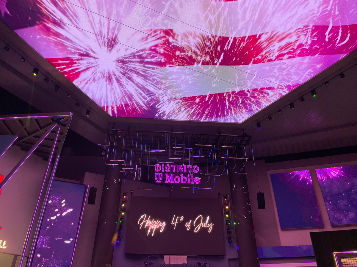 HaroDrum's tweet photo. #Happy4thofJuly @TMobilePR @TMobile #DistritoTMobile https://t.co/jsLgV664wt