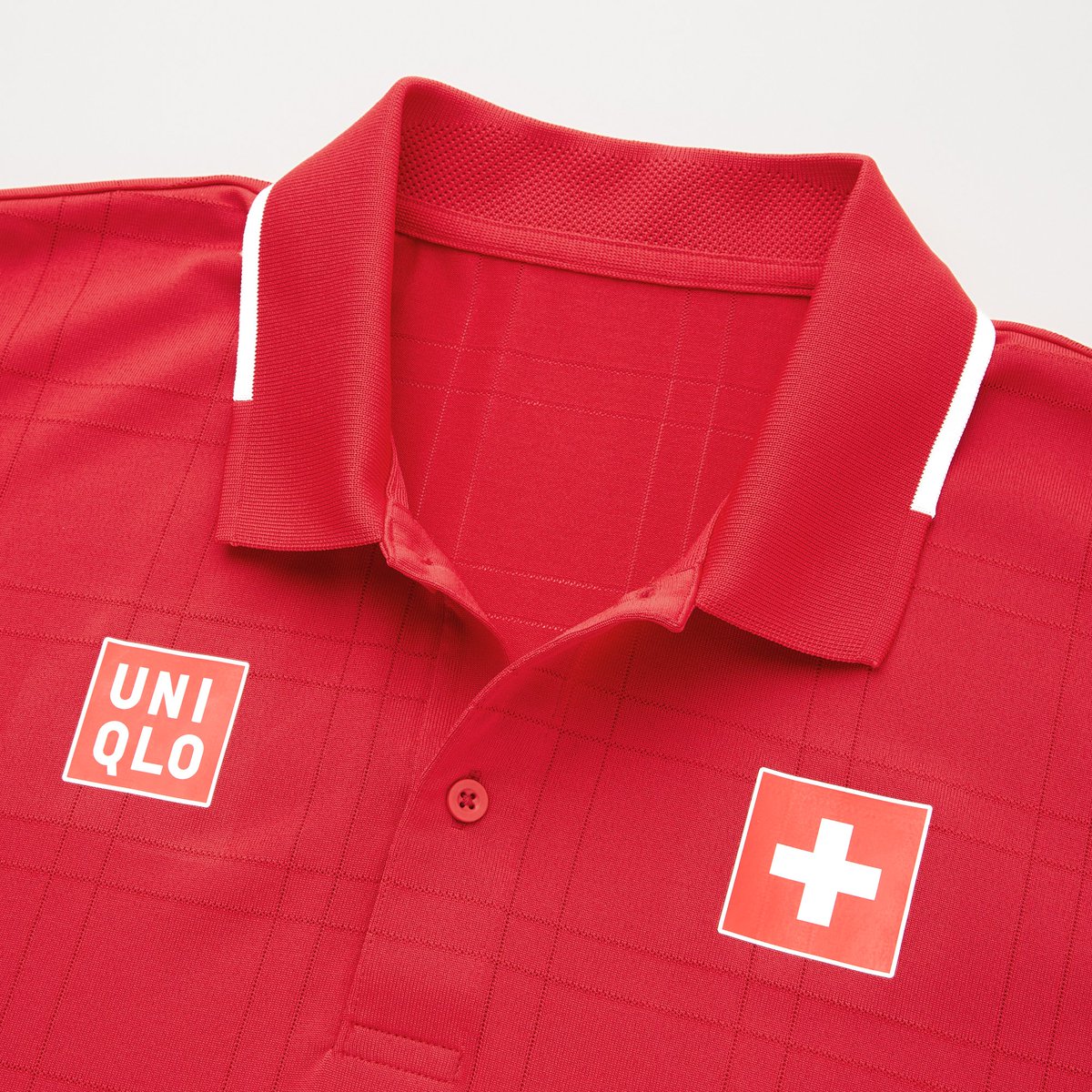 UNIQLOPH's tweet photo. New replica game wear style to be worn by UNIQLO Global Brand Ambassador Roger Federer is now available online &amp; at UNIQLO Manila Global Flagship Store (Glorietta 5). #GoRoger #RFlogo

Download the UNIQLO App &amp; shop now:
https://t.co/bAKzNFMRXf

#UniqloPH #LifeWear #RogerFederer https://t.co/HjVN3izX5e