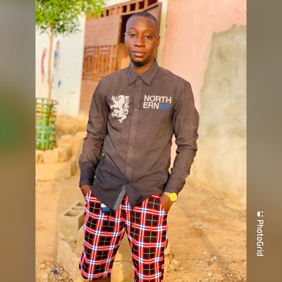 thiol_baba_sow's tweet photo. #NouvellePhotoDeProfil https://t.co/MrnRHqXiE1