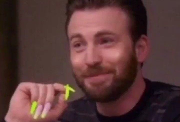 Para Emmanuel, Ana y Mario repito las palabras de Julito: "Un premio no vale un amigo" y si los van a echar por ayudarse entre ellos, que se vayan bien orgullosos. #MasterChefCelebrity